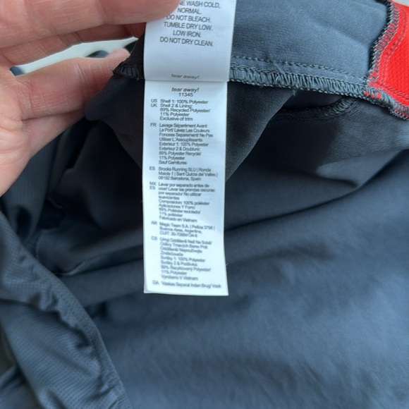 NWT Brooks Sherpa 2-in-1 5” Running Shorts Swim Trunks Grey and Orange - Picture 15 of 17